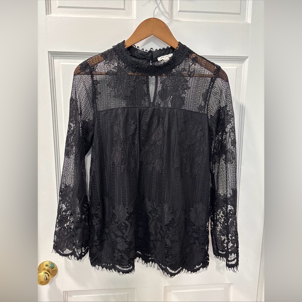 Ultra pink Women’s Victorian Style Lace Top Size M Black Whimsigoth Romantic EUC